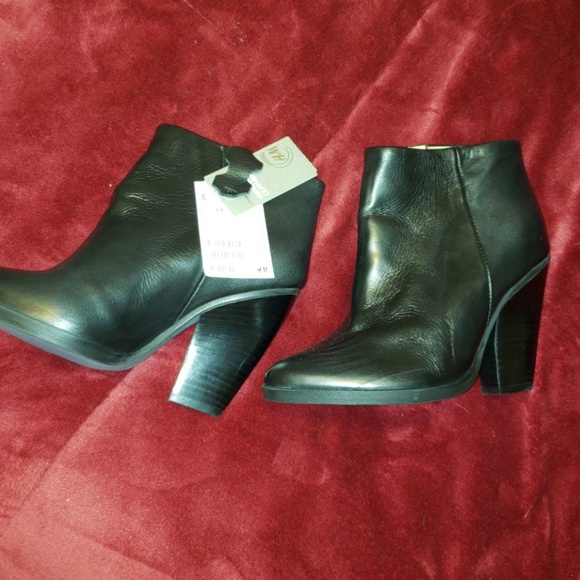 Brand new, with tags attached, black H&M booties - Picture 6 of 7